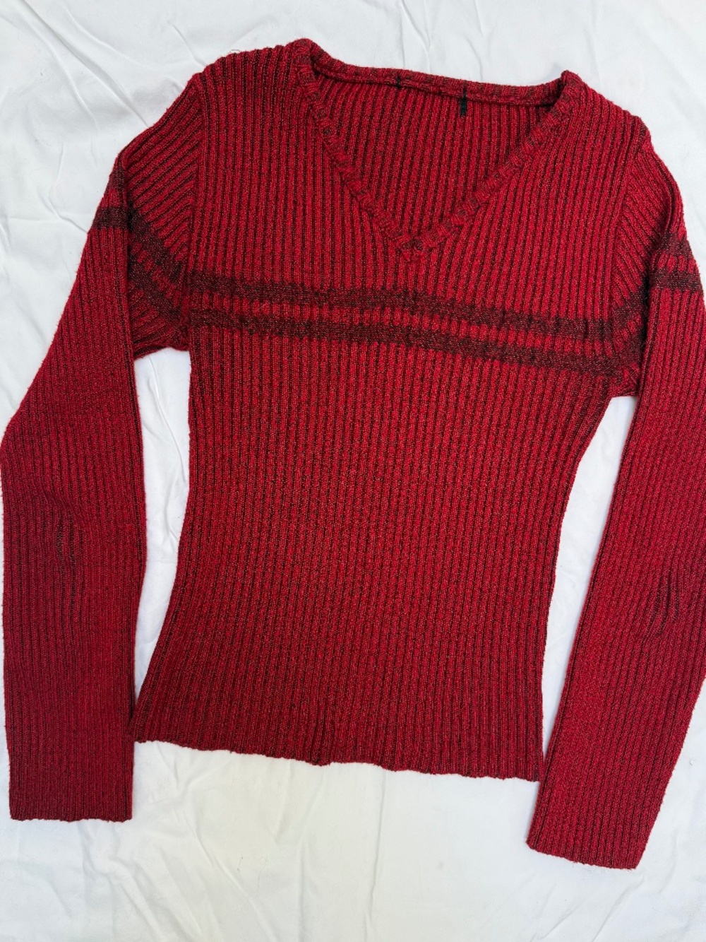 VINTAGE y2k red ribbed knit stretch v-neck striped whimsigoth sweater